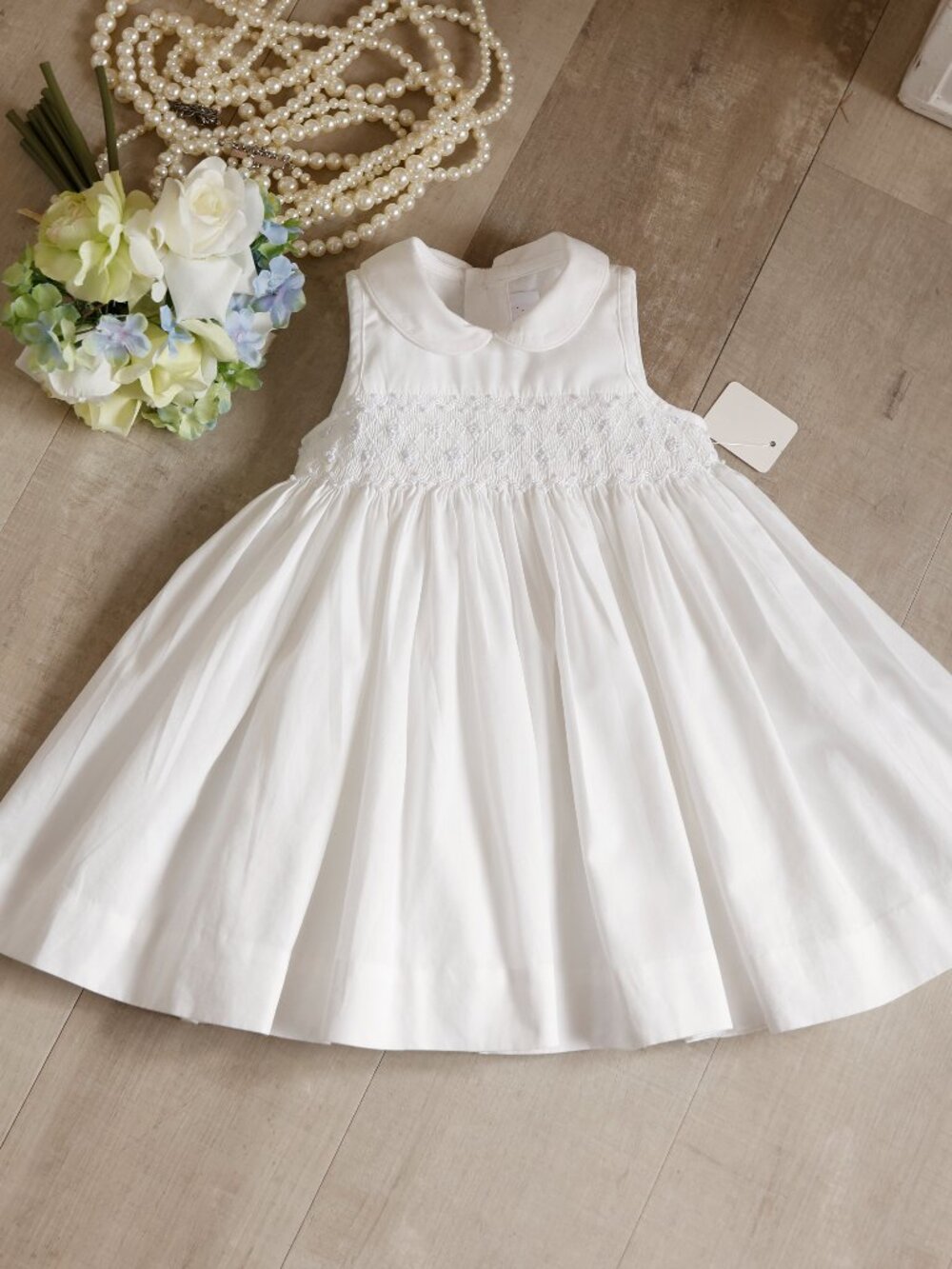 White Smocked Dress Cotton Size 12 Months Boutique Antoinette Paris Like New